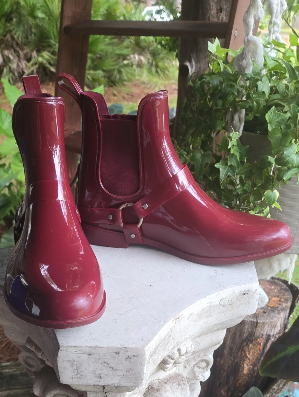 Lauren Ralph Lauren Tricia Red Harness Ankle Rain Boot Size 11